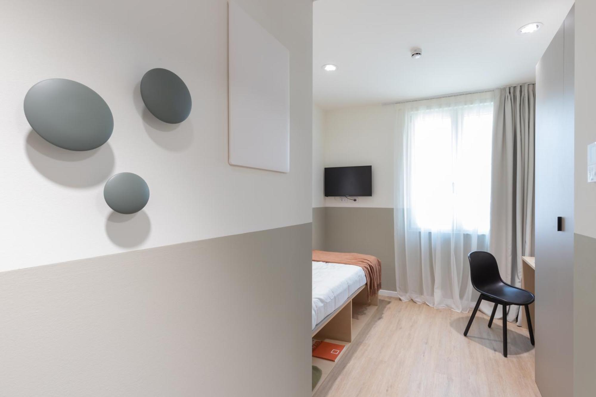 Well-Located Campus Rooms Near City Park Mailand Exterior foto